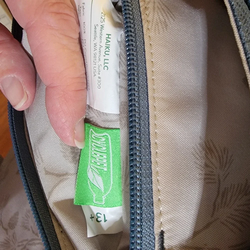 Haiku crossbody bag